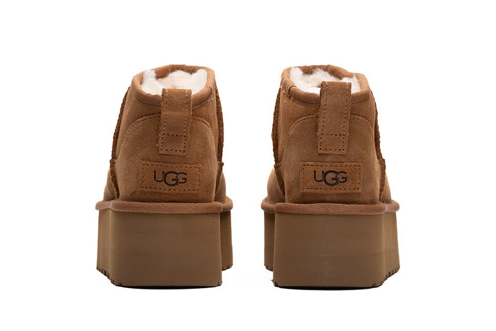 UGG Classic Ultra Mini Platform Chestnut - Secured Stuff