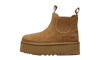 UGG Neumel Platform Chelsea Boot Castagna