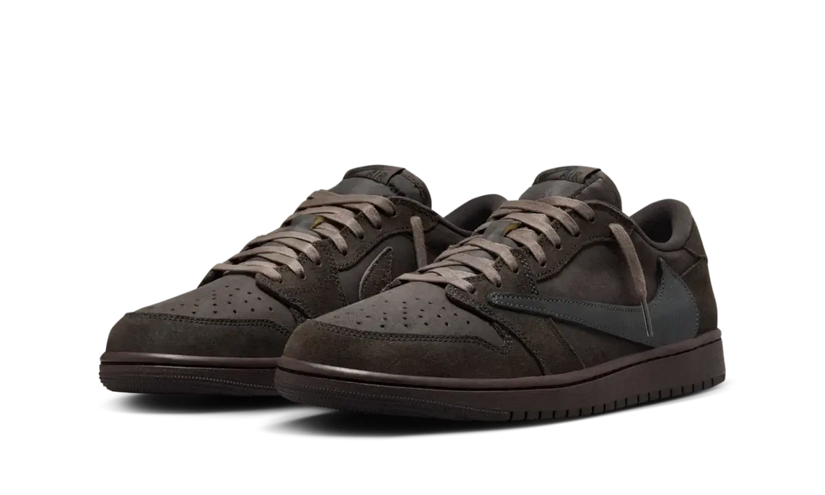 Jordan 1 Retro Low OG SP Travis Scott Velvet Brown