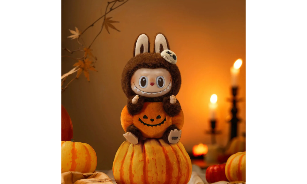 Pop Mart Labubu Happy Halloween Party Series-Sitting Pumpkin Vinyl Plush Pendant
