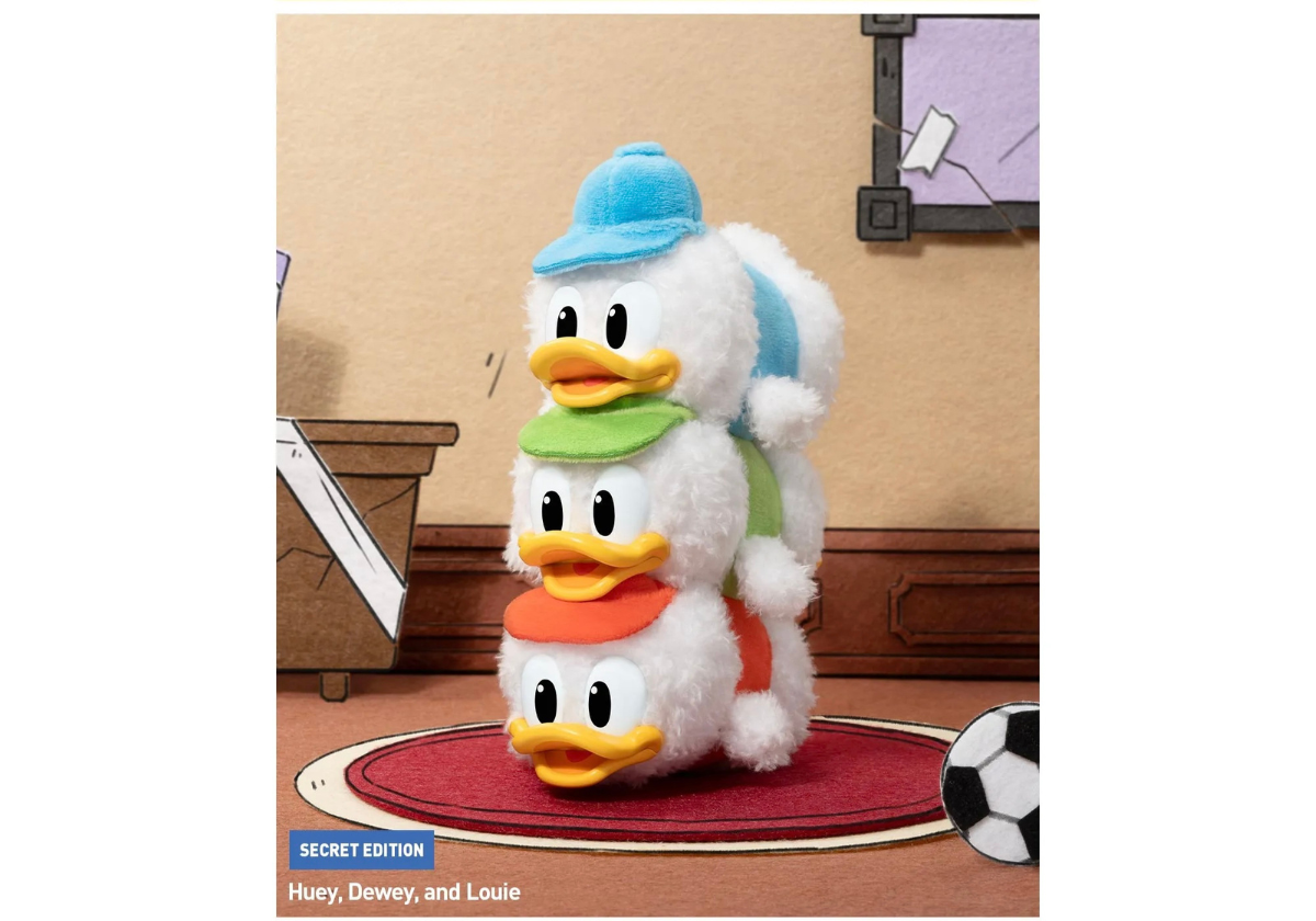 Pop Mart Disney Mickey Family Together Series Plush Keychain Single Blind Box