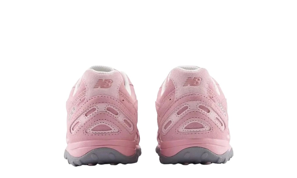 New Balance 204L Pastel Pink