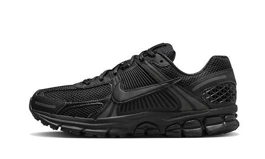 Nike Vomero 5 Triple Black - Secured Stuff