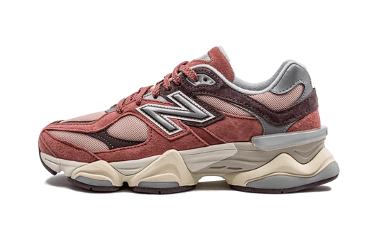New Balance 9060 Sea Salt Cherry Blossom